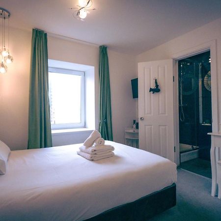 Oyo Newquay Beach Hotel Bagian luar foto